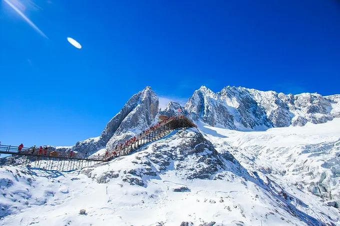 丽江冬季适合旅游吗_云南丽江冬季旅游攻略_丽江冬季气温多少度