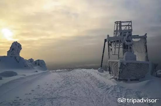 阿尔卑斯山旅行_去阿尔卑斯山脉旅行多少钱_阿尔卑斯山旅游准备衣服攻略