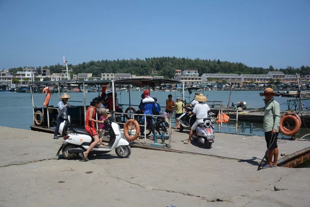 海南东线旅游景点_海南攻略东线旅游路线_海南东线旅游攻略