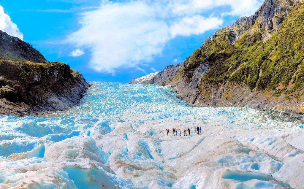 瓦纳卡小镇_瓦纳攻略旅游卡怎么用_瓦纳卡旅游攻略