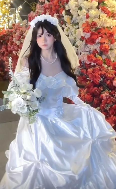 不穿衣服和裤子四年级美女_不穿衣服和裤子四年级美女_不穿衣服和裤子四年级美女
