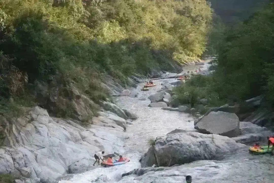 沱龙峡漂流旅游攻略_沱龙峡漂流开放时间_沱龙峡漂流电话号码