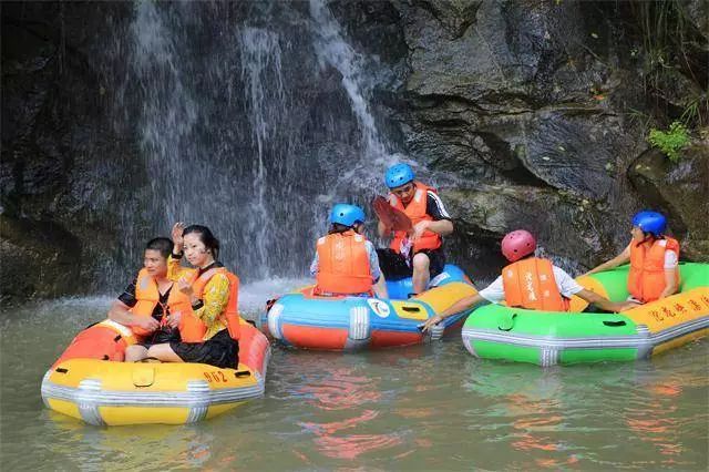 龙潭峡漂流_龙峡谷漂流_沱龙峡漂流旅游攻略