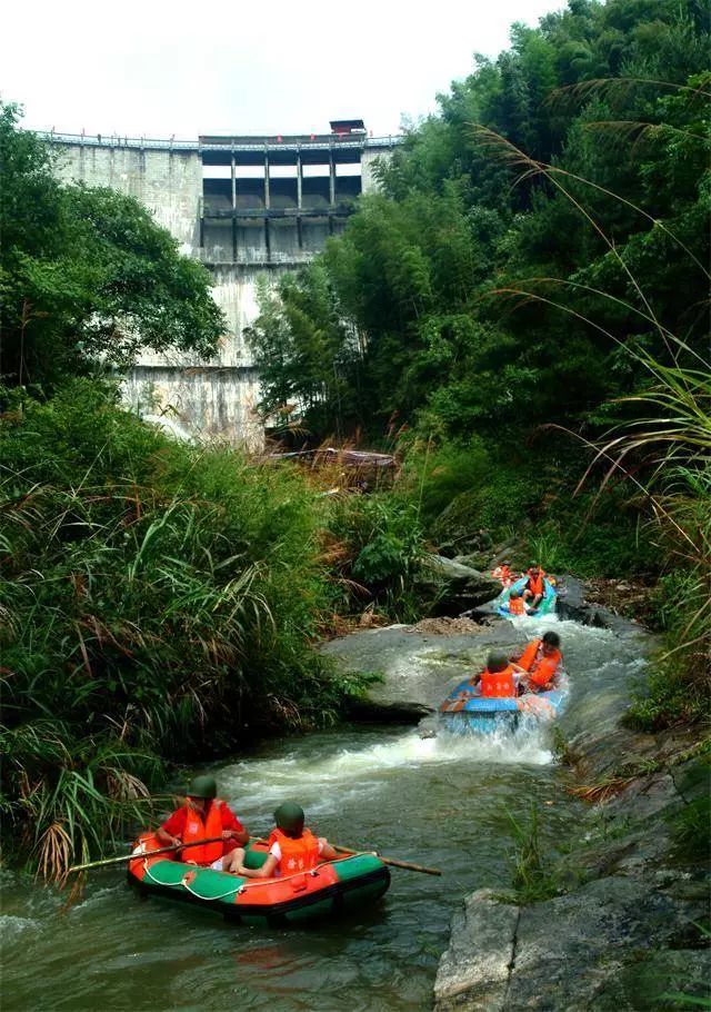 龙潭峡漂流_龙峡谷漂流_沱龙峡漂流旅游攻略