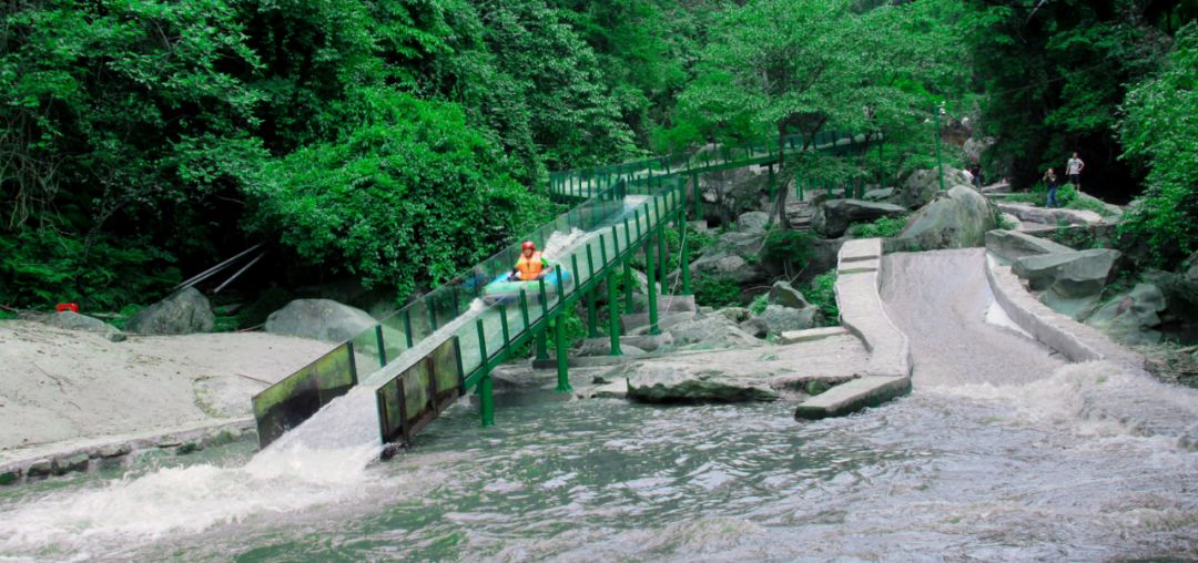 沱龙峡漂流旅游攻略_沱龙峡漂流时长_龙峡谷漂流