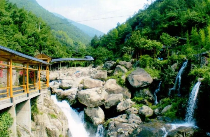 天目山路到西溪路_上海天目山_上海到西天目山旅游攻略