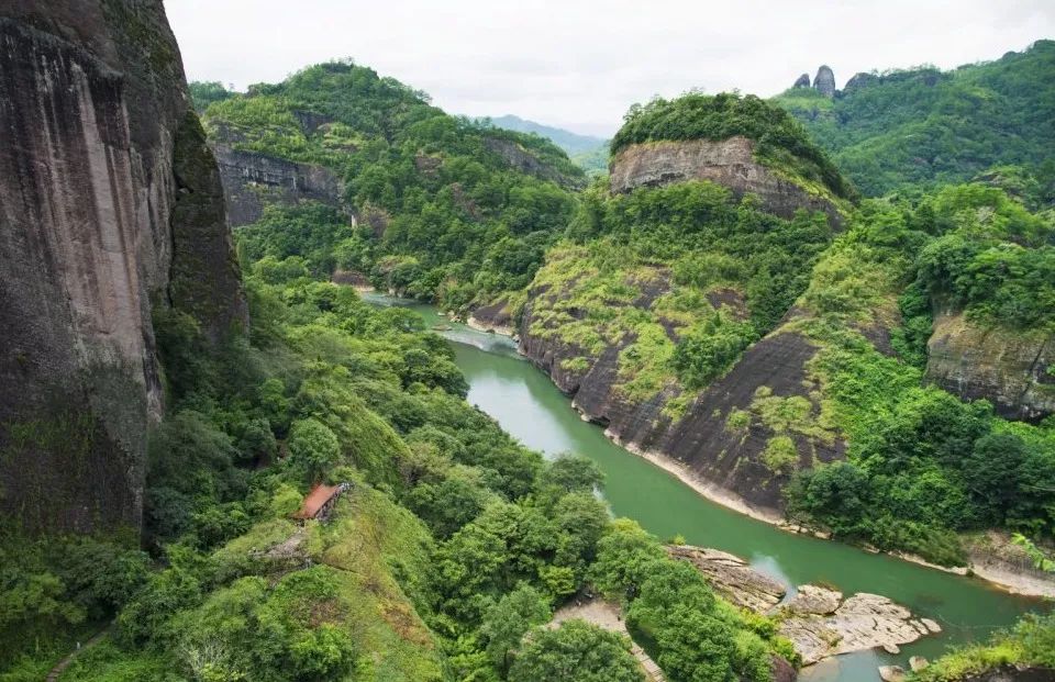 福建旅游武夷山_福建攻略旅游武夷山路线_福建武夷山旅游攻略