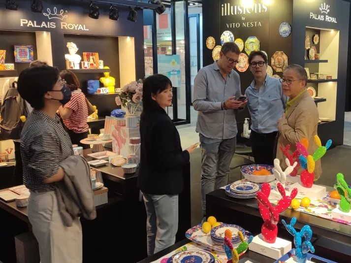 潮流时尚小商品_时尚商品的定义_时尚小商品