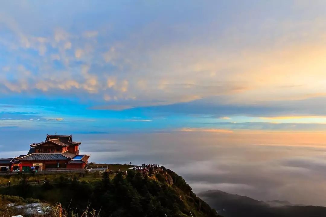 峨眉山2天旅游攻略_峨眉山天景区天气预报_峨眉山景区天气查询