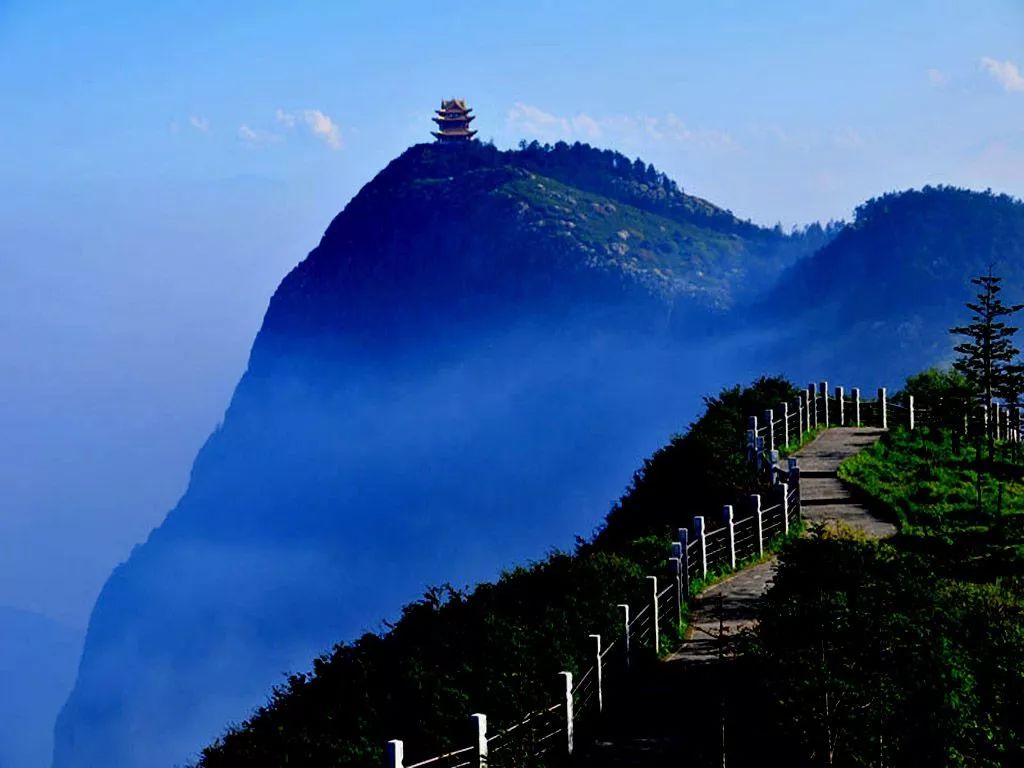 峨眉山2天旅游攻略_峨眉山景区天气查询_峨眉山天景区天气预报
