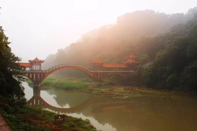 峨眉山风景名胜区天气预报_峨眉山2天旅游攻略_攻略峨眉旅游山天气怎么样