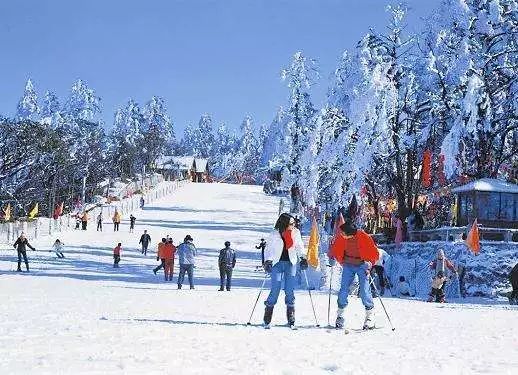 峨眉山2天旅游攻略_攻略峨眉旅游山天气怎么样_峨眉山风景名胜区天气预报