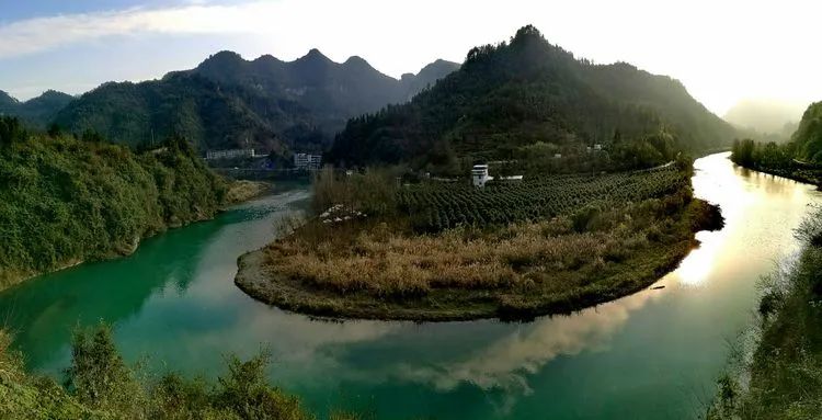 吉首旅游攻略景点必去_吉首旅游攻略_吉首游玩攻略自驾