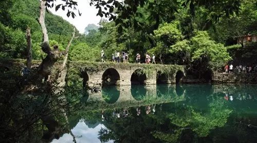 贵阳到镇远途中有什么景点_贵阳到镇远一日游_贵阳到镇远旅游攻略