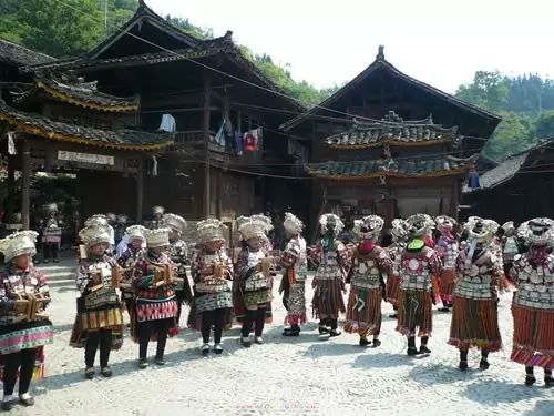 贵阳到镇远一日游_贵阳到镇远途中有什么景点_贵阳到镇远旅游攻略