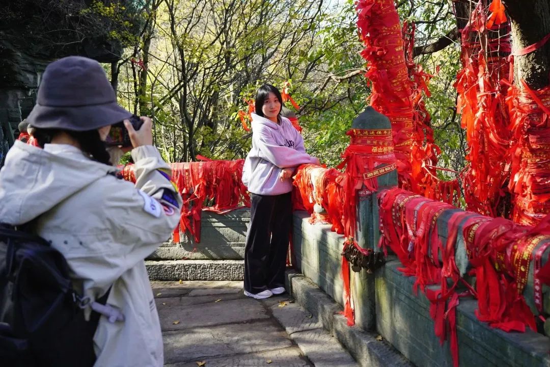 武当山冬天旅游攻略_冬季武当山景色_冬季武当山自助游攻略