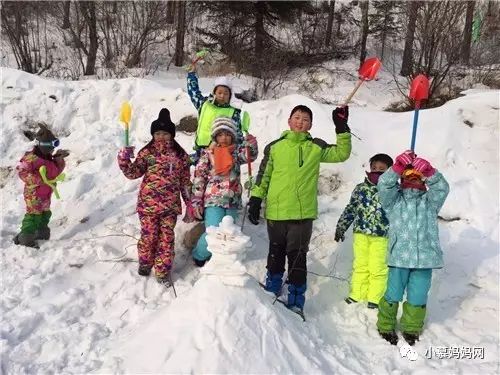 去雪乡穿啥_雪乡旅游 穿衣 攻略_去雪乡要穿什么鞋子