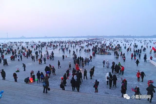 去雪乡穿啥_雪乡旅游 穿衣 攻略_去雪乡要穿什么鞋子