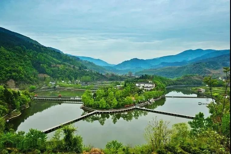 安康市旅游攻略_安康旅游攻略景点必去_安康旅游指南