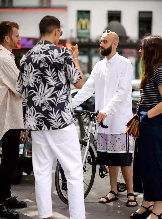 夏季流行男鞋_夏季男鞋搭配_夏季时尚男鞋