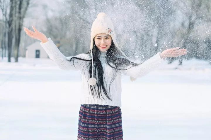 雪乡旅游穿什么衣服照片_去雪乡要穿什么鞋子_雪乡旅游 穿衣 攻略