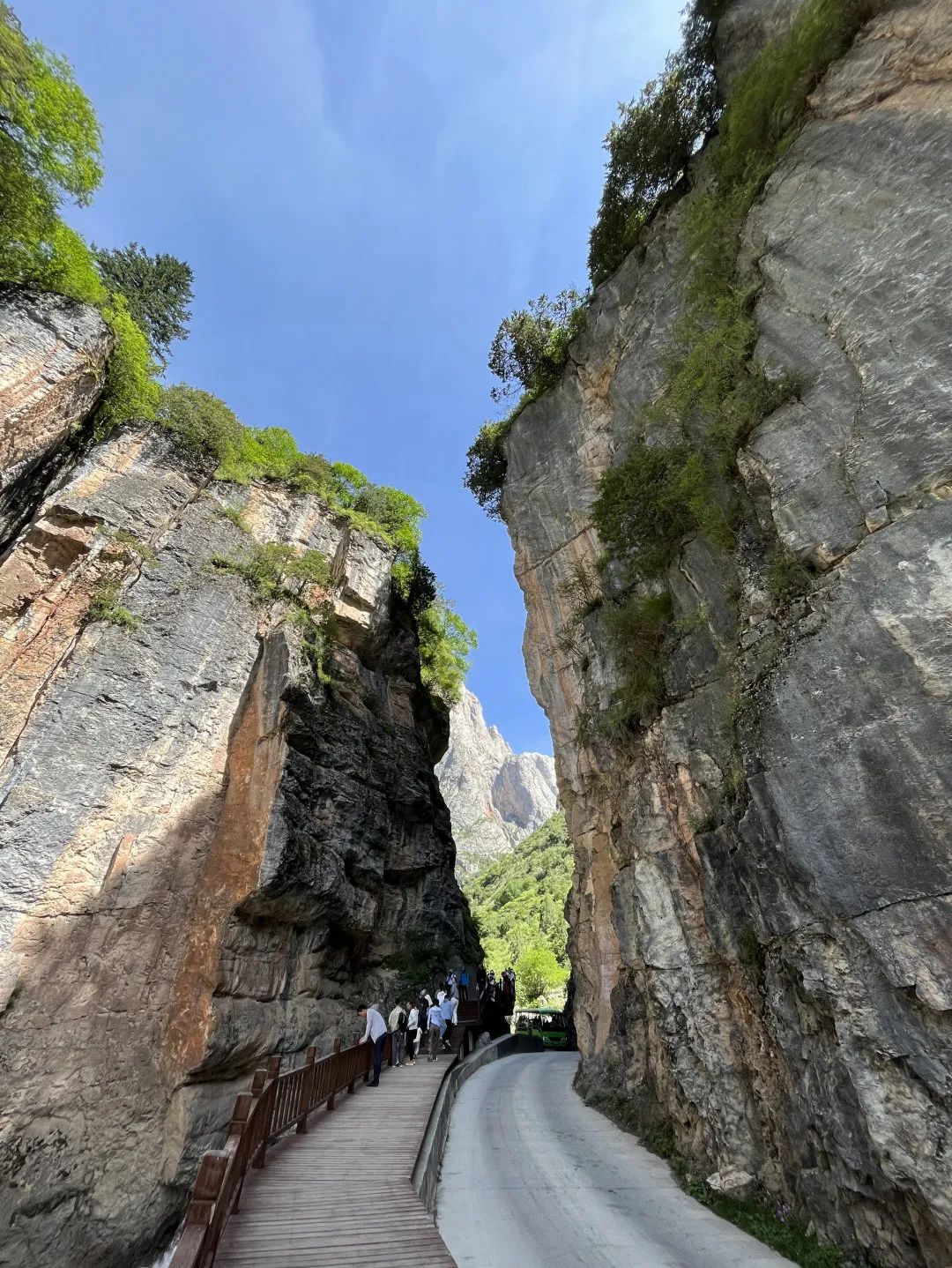 西安到甘南旅游必去景点_西安到甘南旅游攻略_西安到甘南五日游