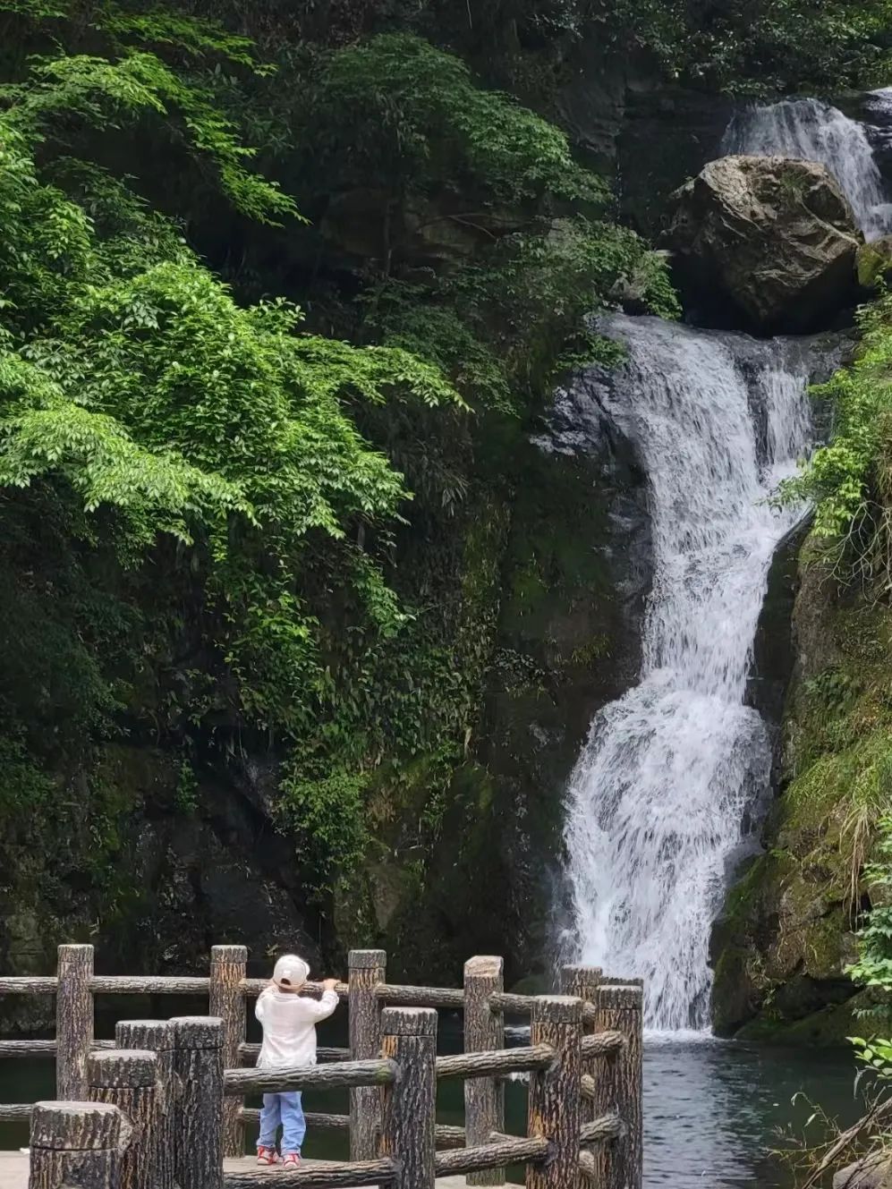 杭州山沟沟风景名胜区_杭州山沟沟景点_杭州山沟沟旅游攻略