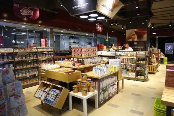 时尚家居饰品生活馆都有什么_家居饰品生活馆加盟连锁店_家居饰品生活馆装修效果图