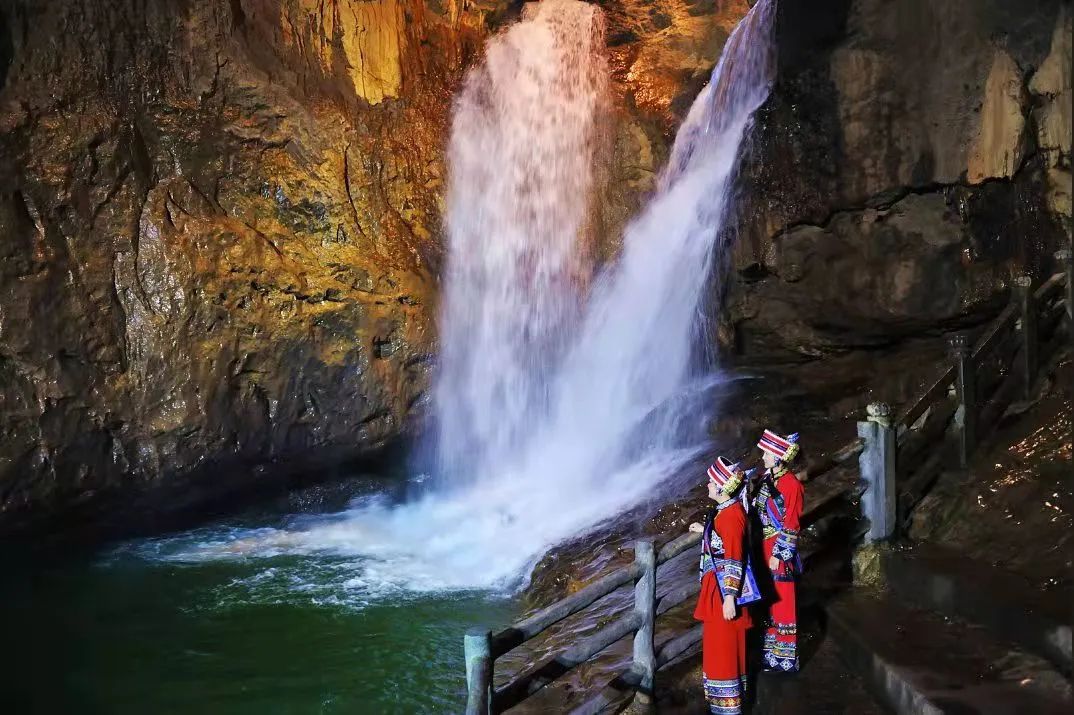 昆明景点攻略旅游去哪里好玩_旅游攻略昆明必去景点_昆明景点攻略旅游去哪里