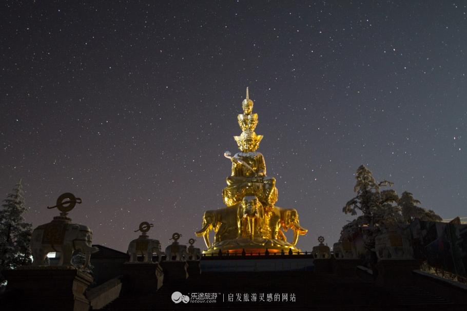 峨眉山冬季一日游攻略_峨眉山旅游攻略冬天_峨眉山景区天气查询