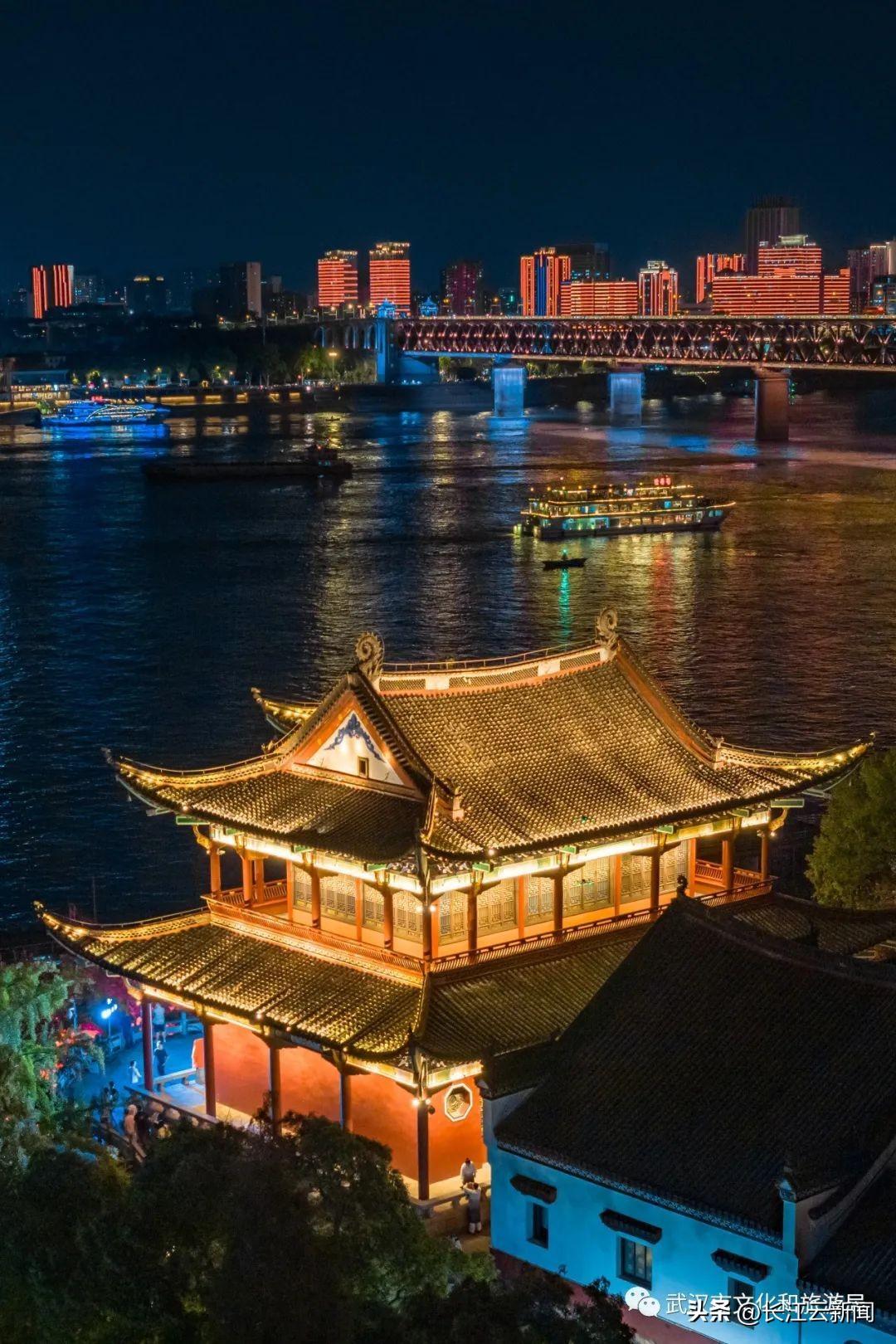 国内国庆旅游攻略_国庆旅游攻略路线_国庆期间旅游攻略