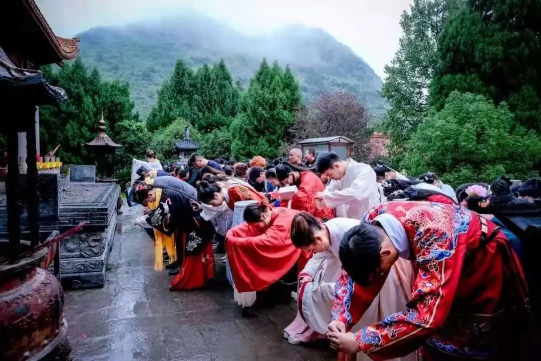 山景区旅游攻略_山旅在哪_九嶷山旅游攻略