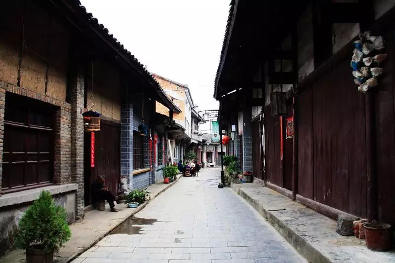 从西安武当山旅游攻略_西安武当山自驾游攻略_西安武当山