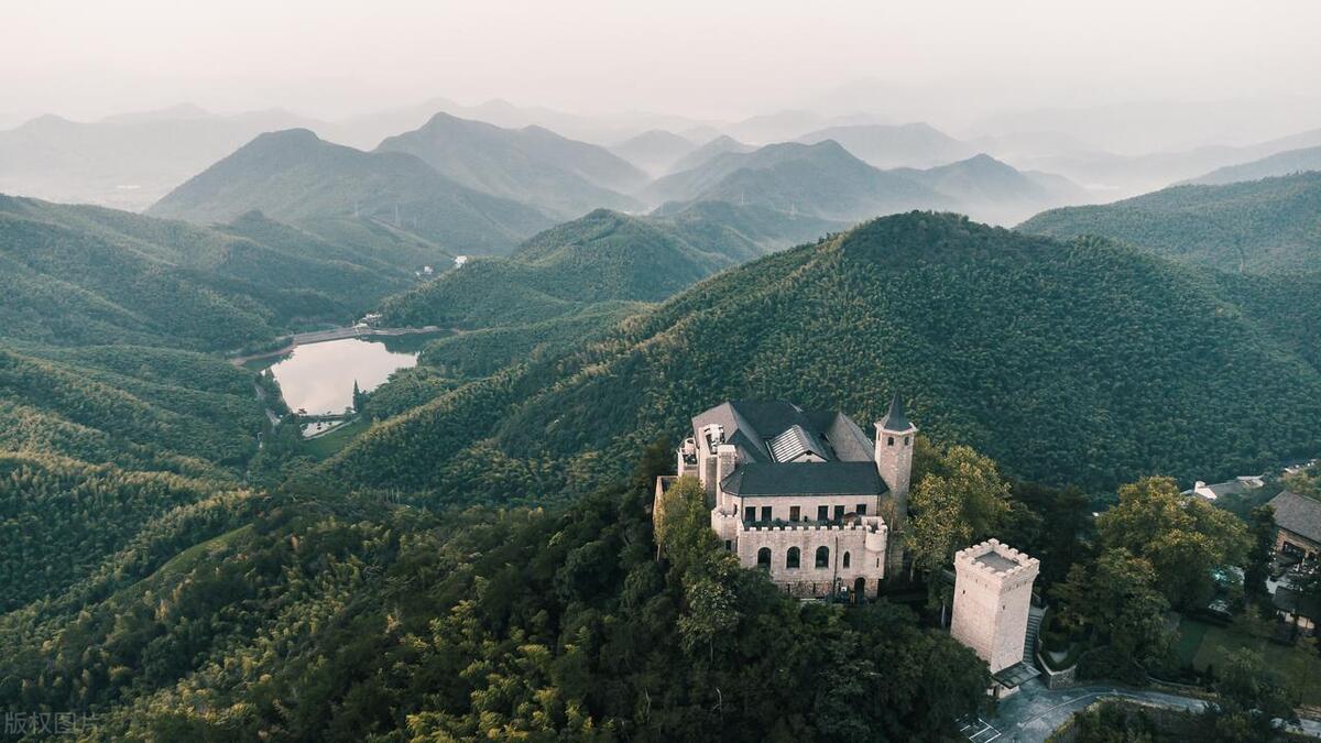 杭州乌镇横店要怎么玩_乌镇横店哪个好玩_杭州乌镇横店旅游攻略