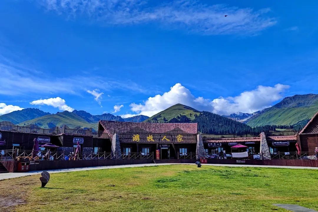 伊犁草原旅游最佳时间_伊犁草原门票_伊犁草原旅游攻略