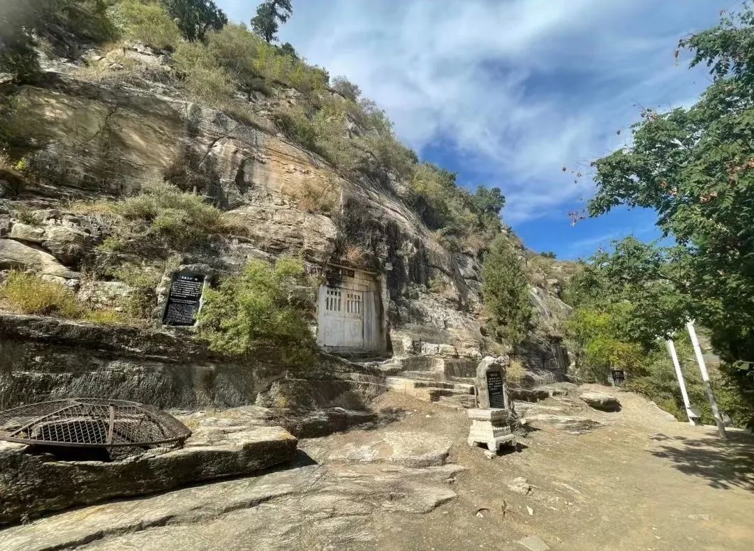 凤凰岭在北京哪里_北京凤凰岭旅游攻略_北京凤凰岭景区