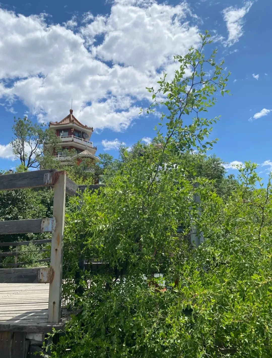 北京凤凰岭景区_北京凤凰岭旅游攻略_凤凰岭在北京哪里