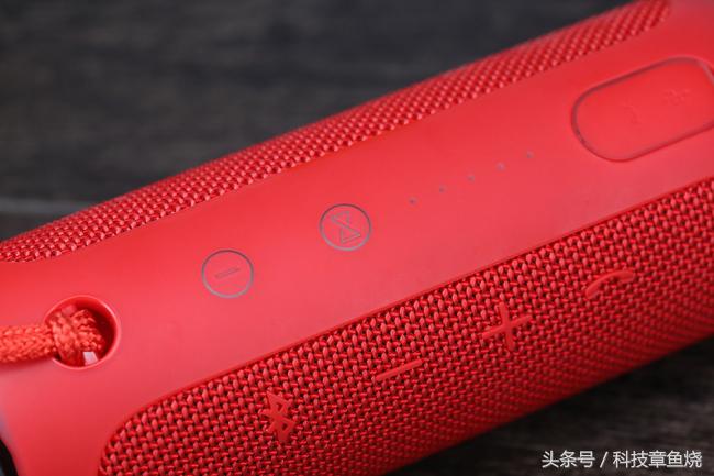 e时尚便携式多媒体音箱_时尚便携式多媒体音响_便携多媒体音箱