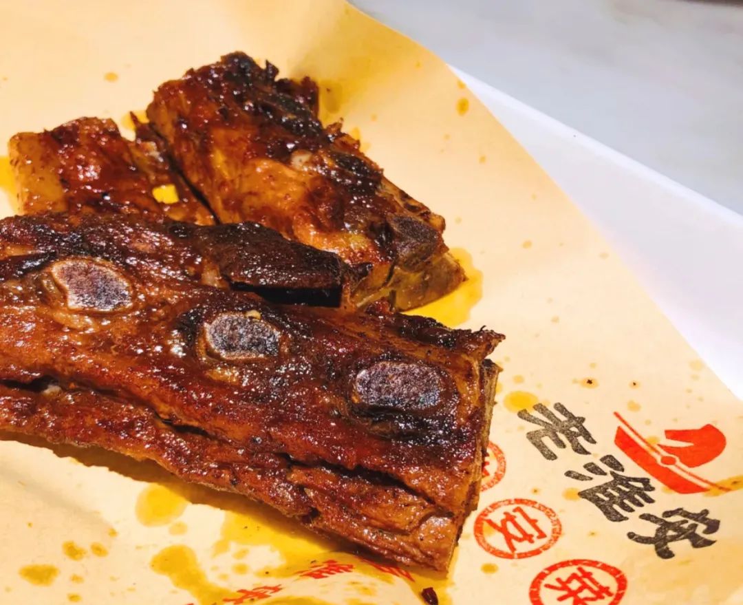 成都到拉萨旅游攻略_拉萨攻略成都旅游到哪个机场_拉萨到成都景点