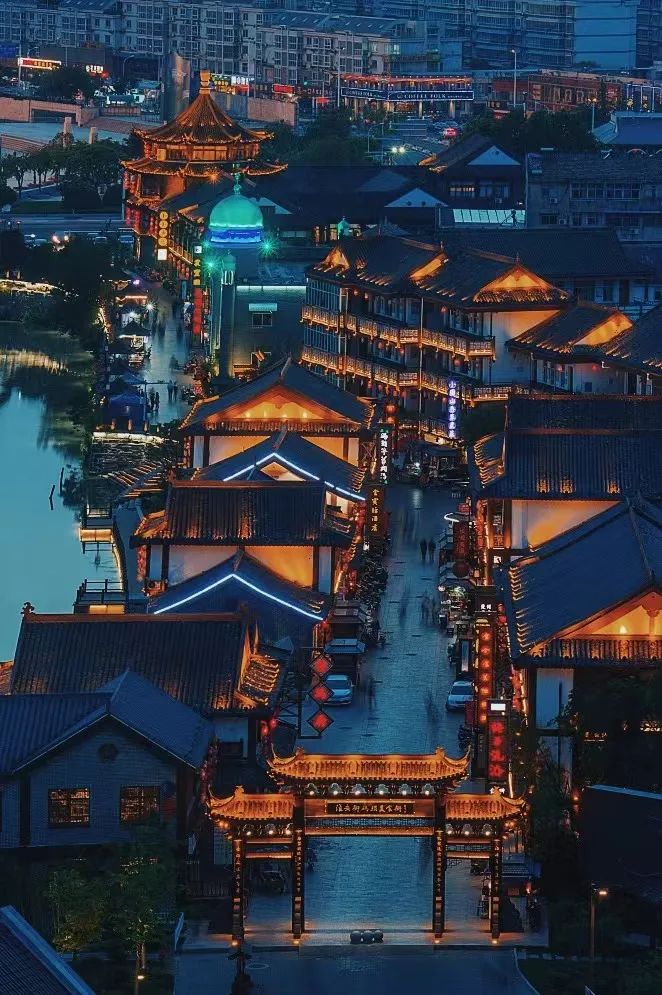 拉萨攻略成都旅游到哪个机场_拉萨到成都景点_成都到拉萨旅游攻略