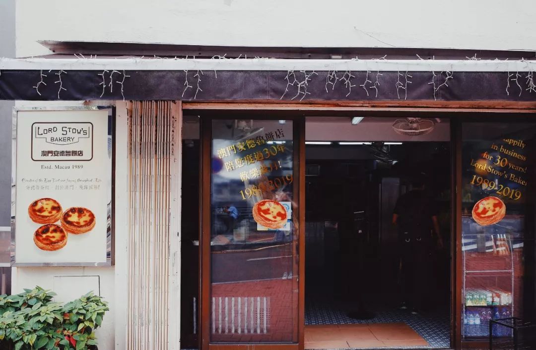 拉萨攻略成都旅游到哪个机场_拉萨到成都景点_成都到拉萨旅游攻略
