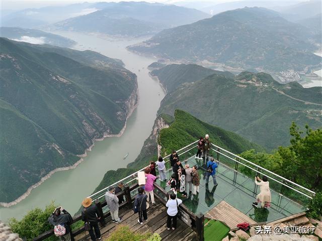 坐豪华游轮旅游攻略_想坐豪华游轮旅游在哪里坐_坐游轮好玩吗