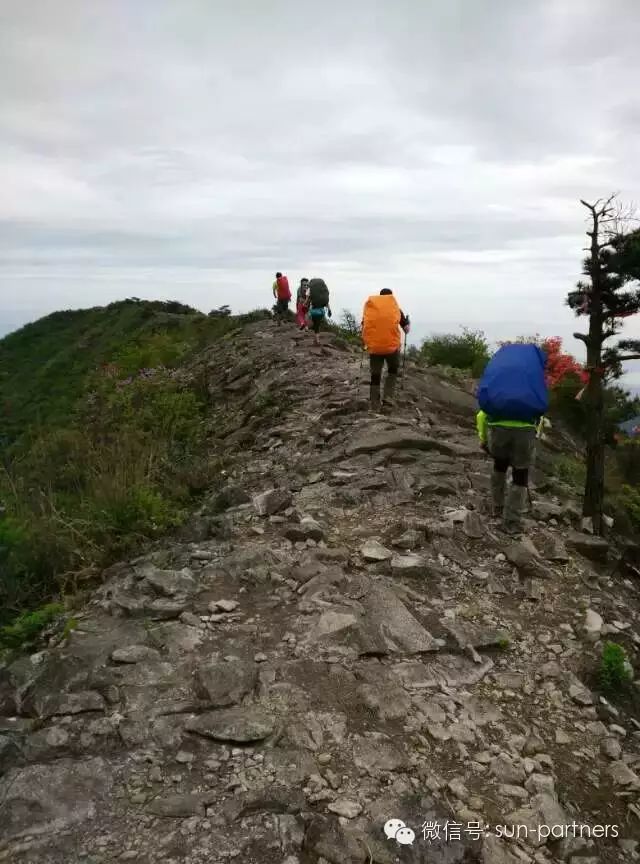 牛背山冬季旅游攻略_冬季攻略旅游牛背山路线_2020年牛背山攻略