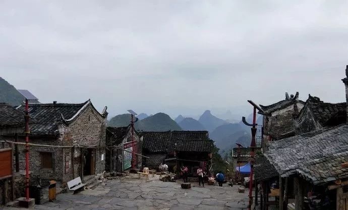 三排瑶寨旅游攻略_瑶寨风景_必背瑶寨景区简介