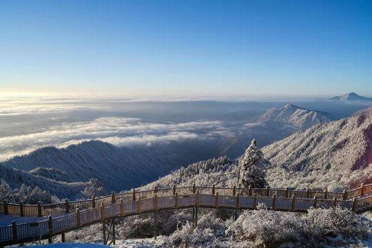 5.1西岭雪山_西岭雪山旅游攻略11月_西岭雪山山门