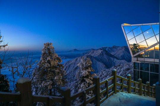 西岭雪山旅游攻略11月_5.1西岭雪山_西岭雪山山门