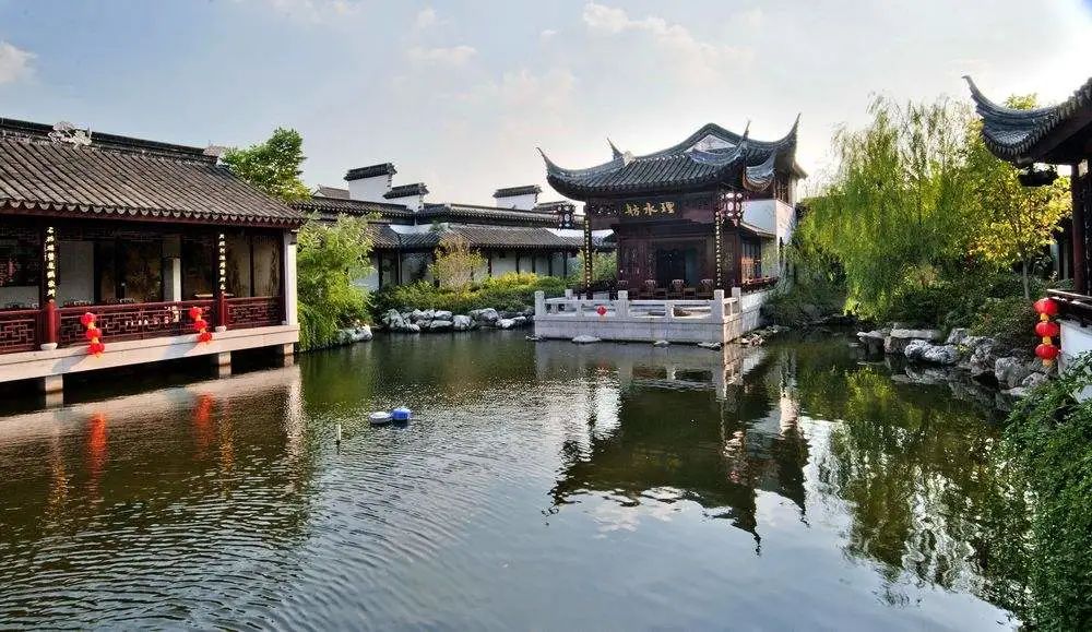 苏州太湖东山景区_苏州太湖东山旅游攻略_太湖东山旅游攻略一天