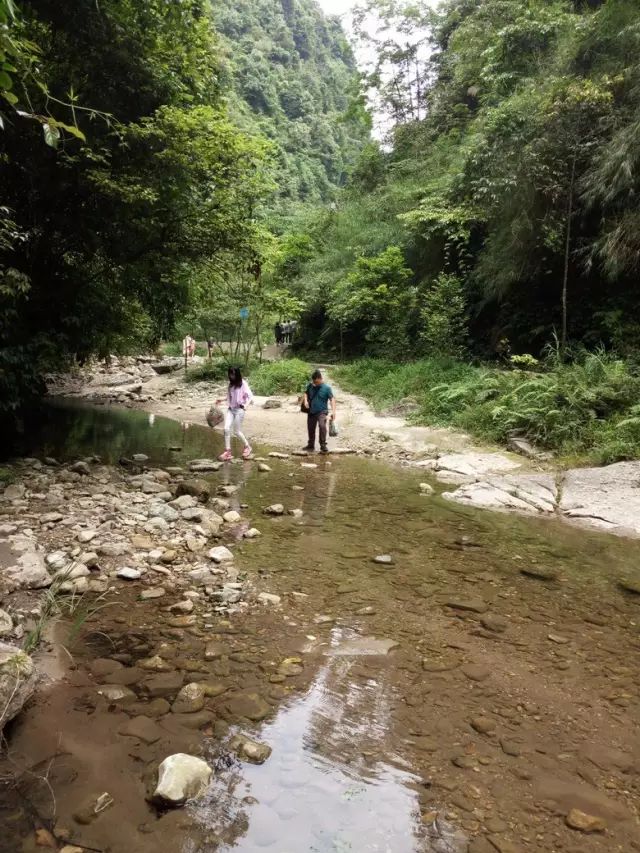 彭州蟠龙谷景区自驾游_彭州蟠龙谷旅游攻略_彭州蟠龙谷游记