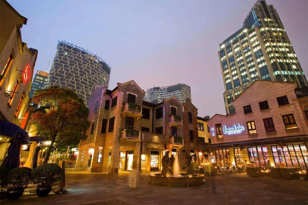上海衡山路旅游攻略_上海衡山路休闲街景点介绍_上海的衡山路在哪个区