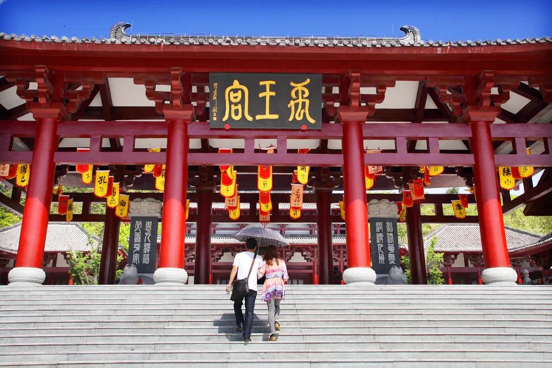 威海华夏城旅游路线_威海华夏城旅游攻略_威海华夏城景区旅游攻略